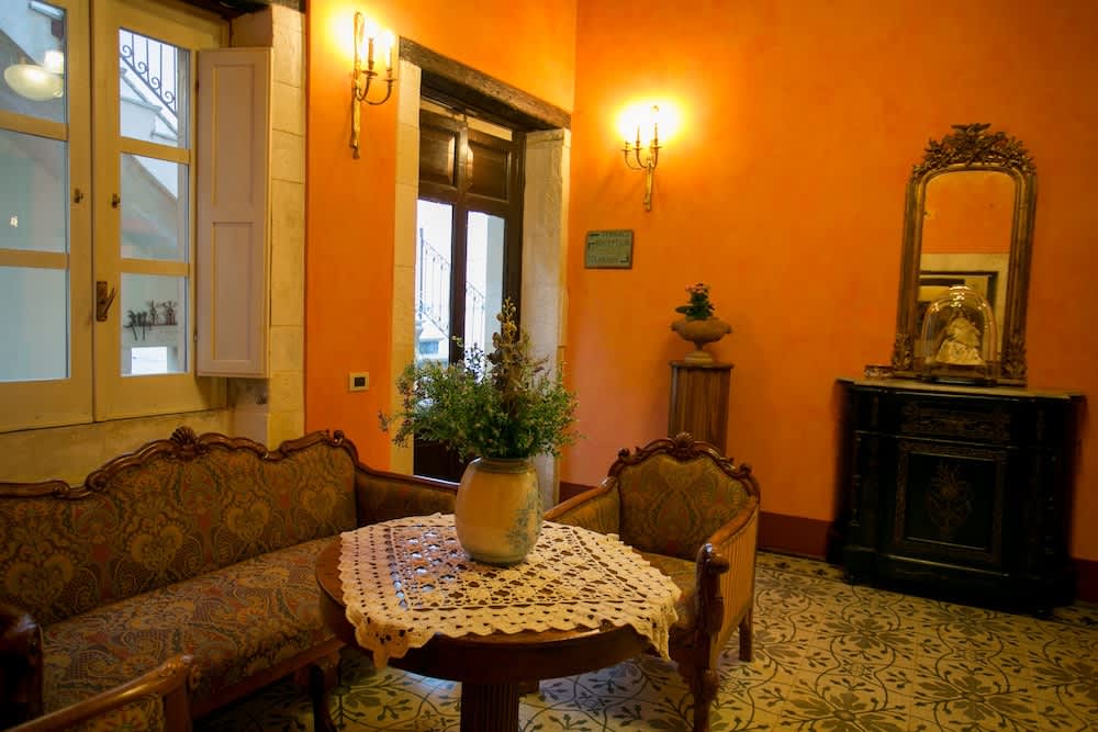 Hotel Henry's House 2
