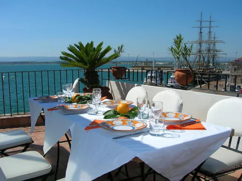 L'Approdo delle Sirene 1