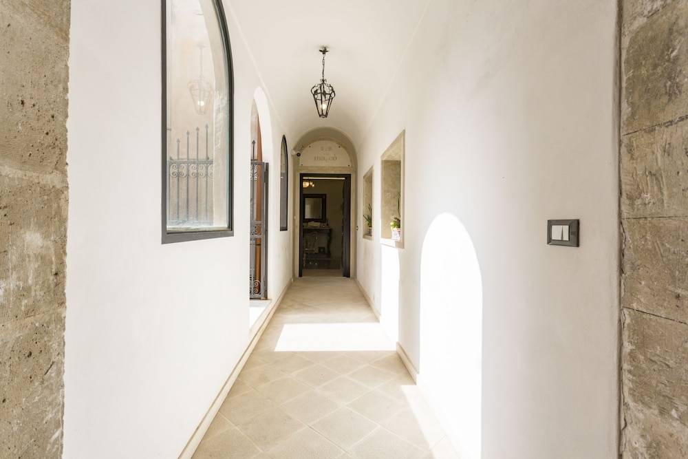 Maecò Ortigia B&B - Deluxe Rooms & Suites 2
