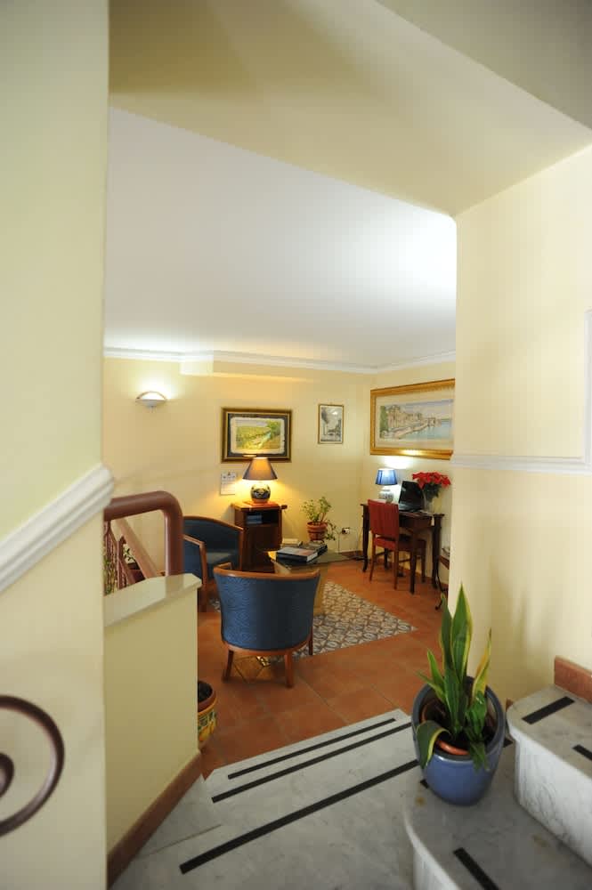 Hotel Mediterraneo 2