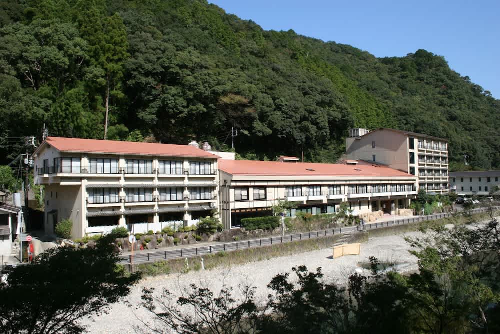 Kawayu Onsen Fujiya 1
