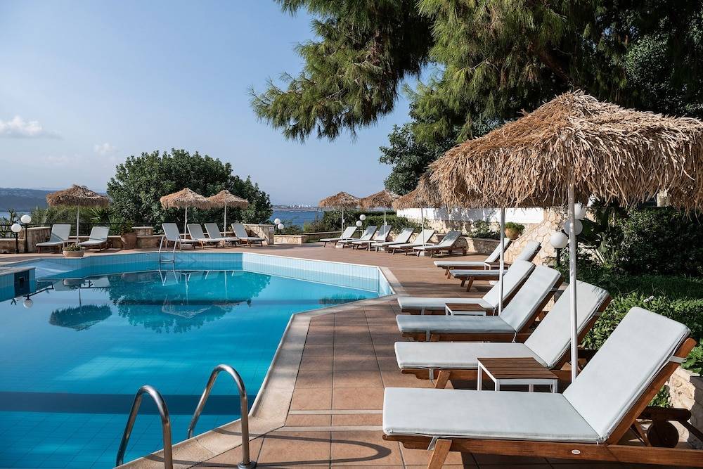 Alianthos Suites 1
