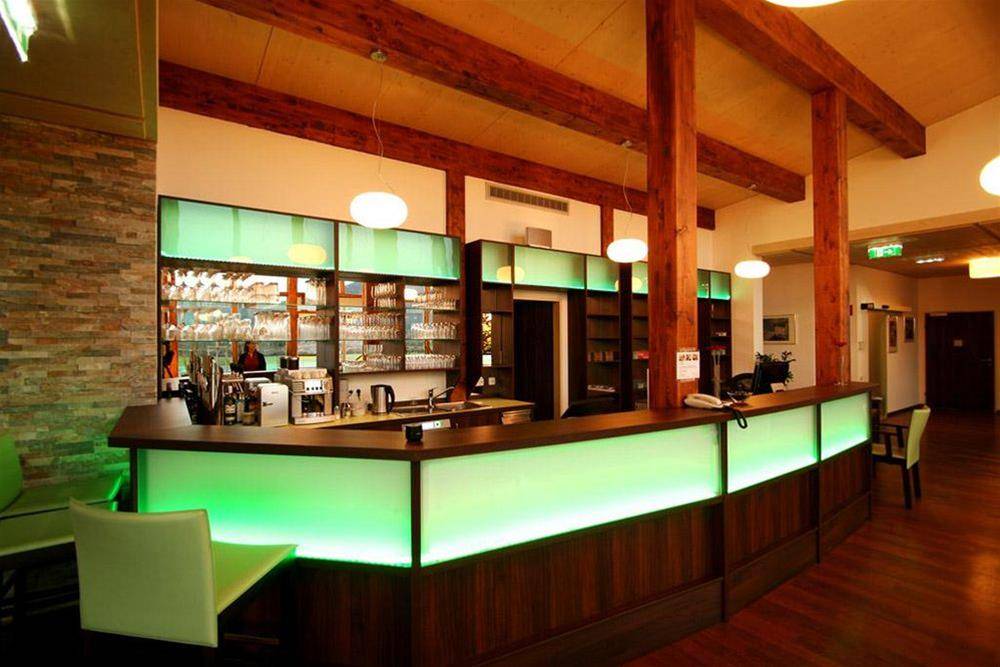 eduCARE Hotel 2