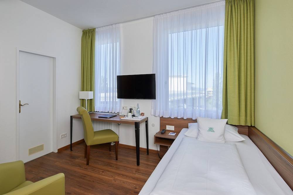 Parkhotel St.Leonhard 1