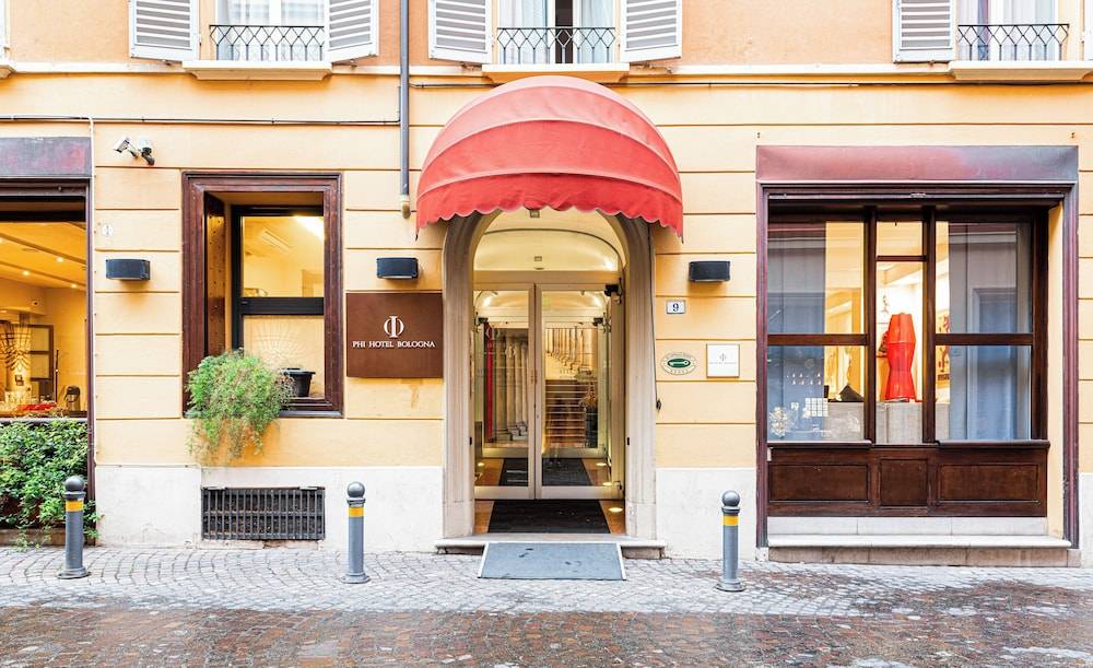 Phi Hotel Bologna 1