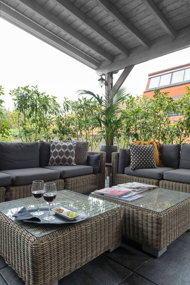 Elizabeth Lifestyle Hotel 1