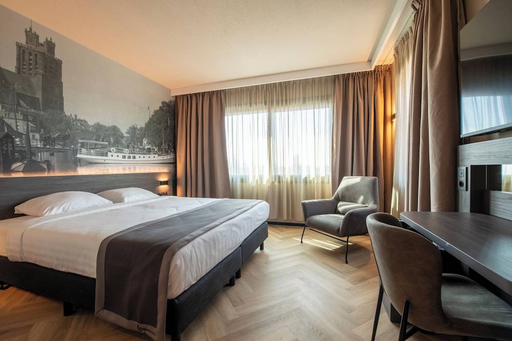 Bastion Hotel Vlaardingen 1