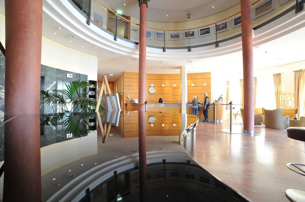Strand-Hotel Hübner 2