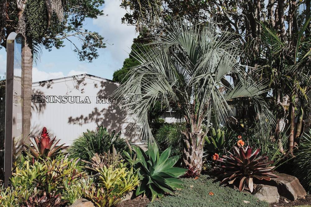 Peninsula Motel 2