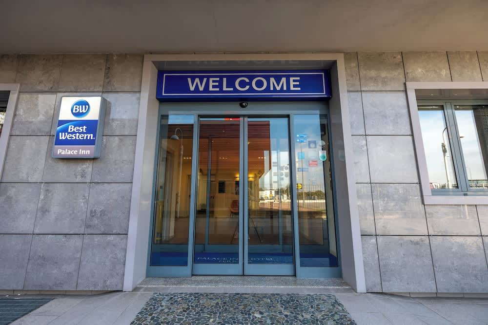 Best Western Palace Inn Hotel 1
