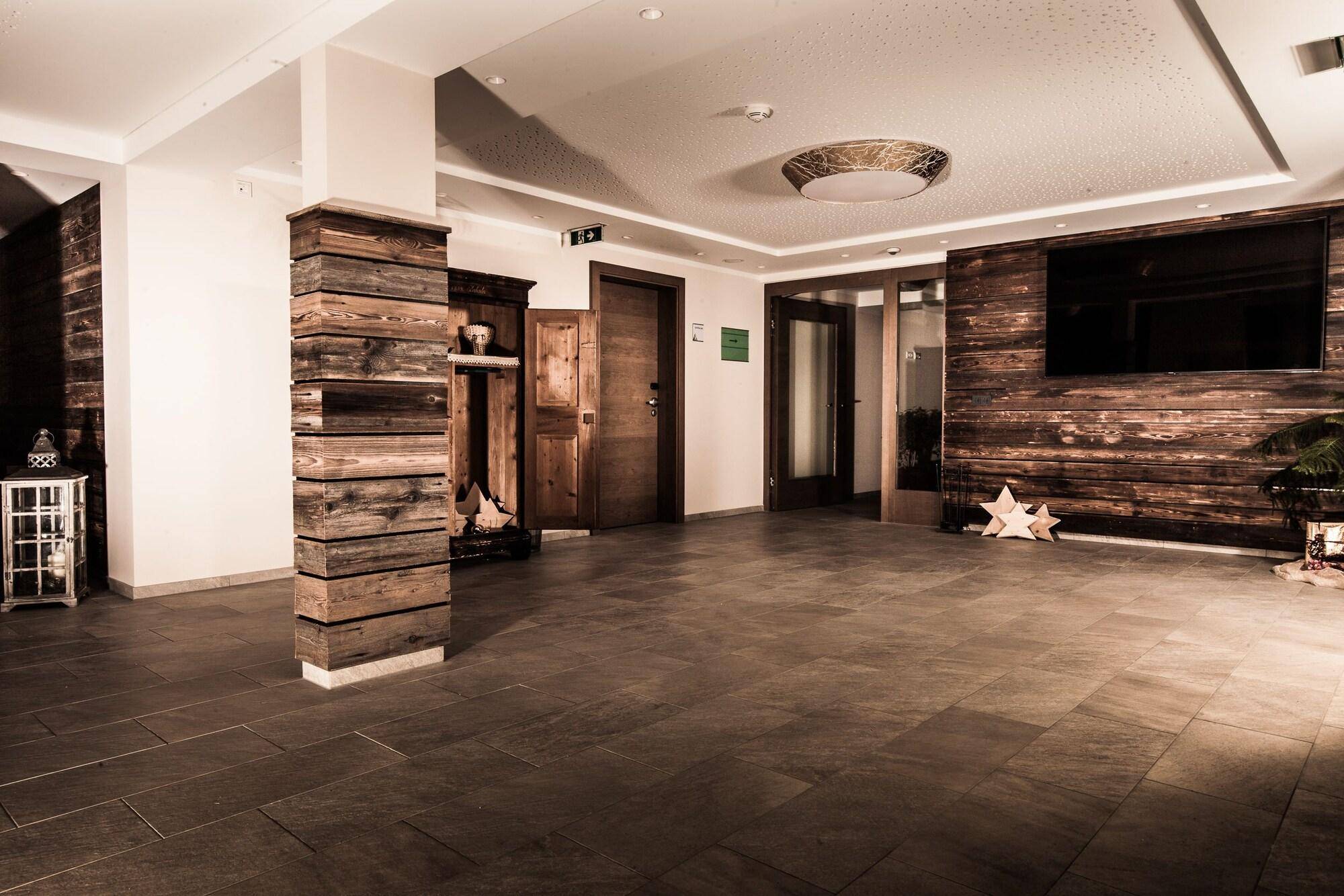 Aktivhotel Tuxerhof 1