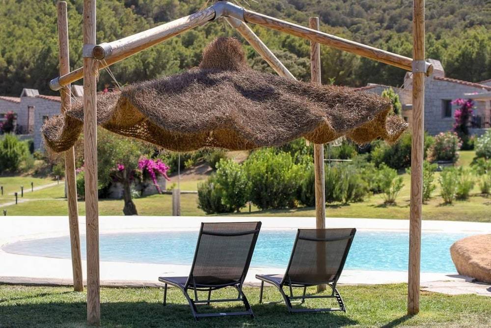 Cala Sinzias Resort 1
