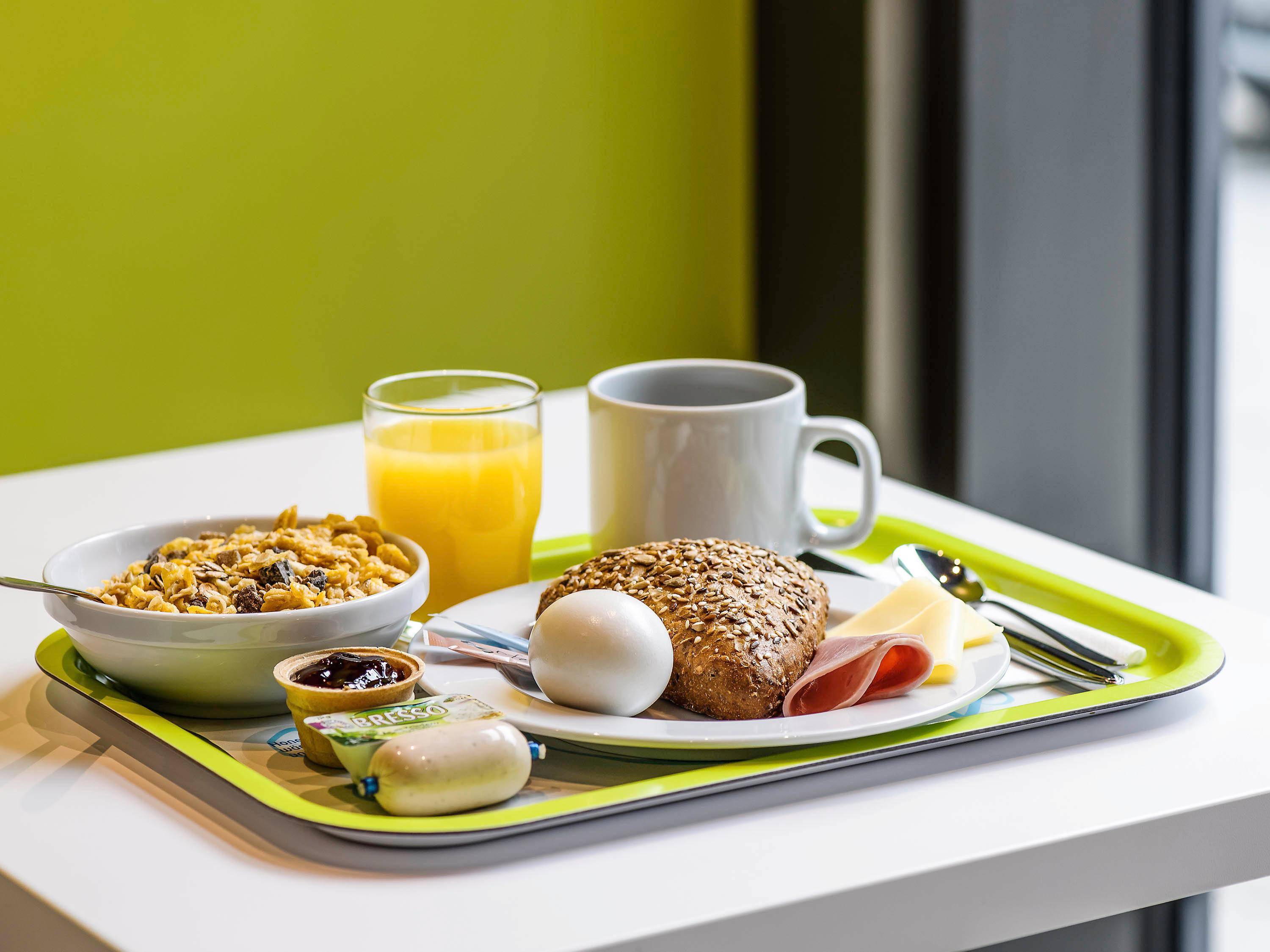 ibis budget Dommartin-les-Cuiseaux 2