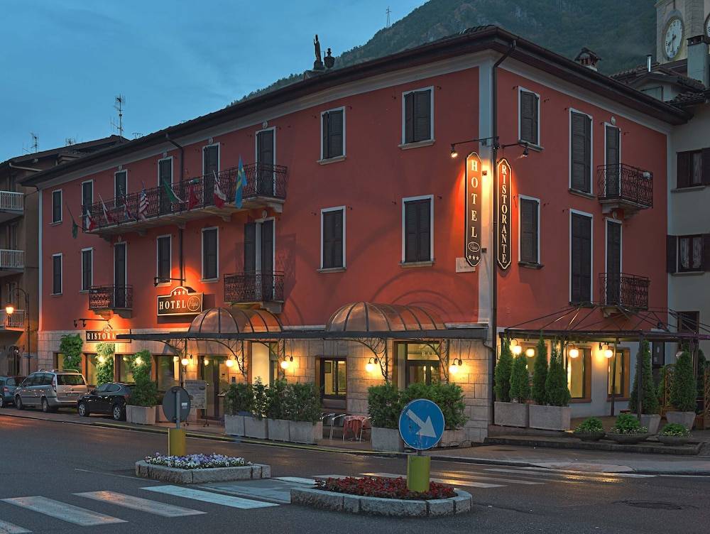 Bes Hotel Papa San Pellegrino Terme 1