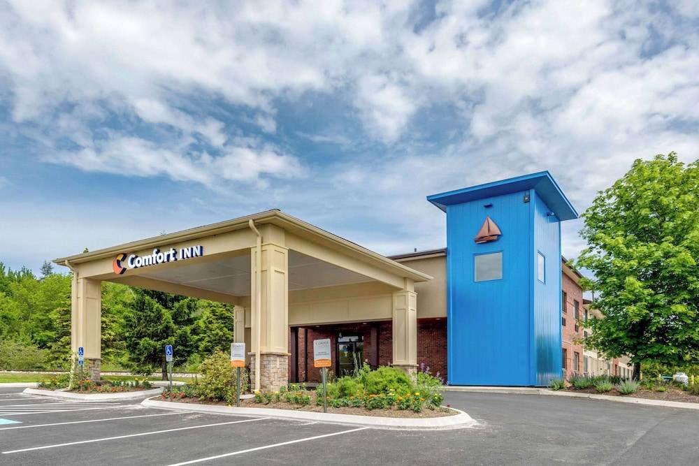 Comfort Inn Ellsworth - Bar Harbor 1