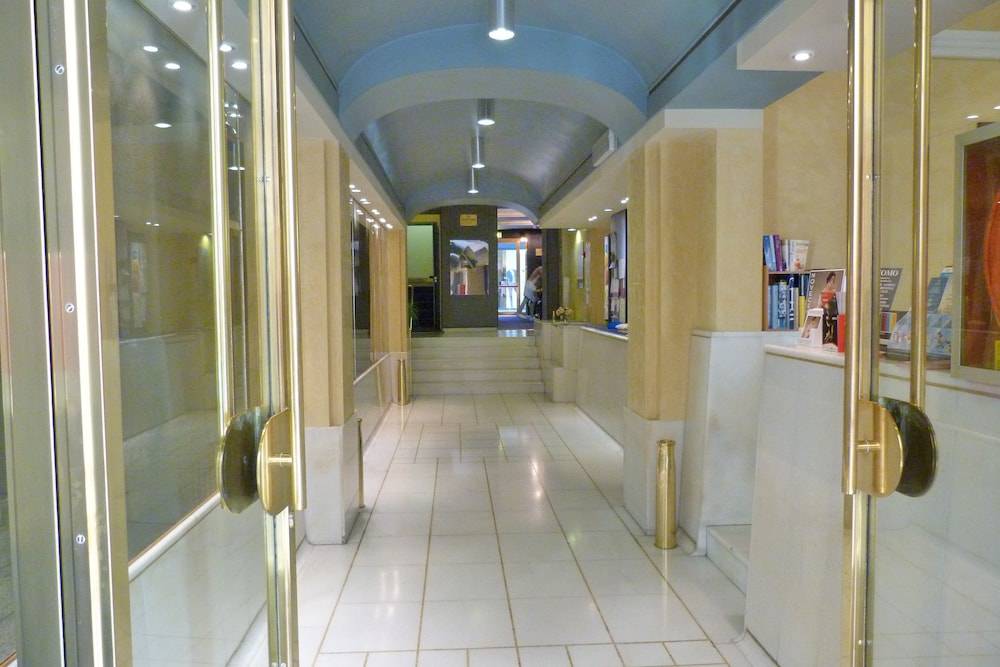 Hotel Centrale Byron 2