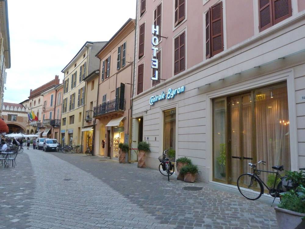 Hotel Centrale Byron 1