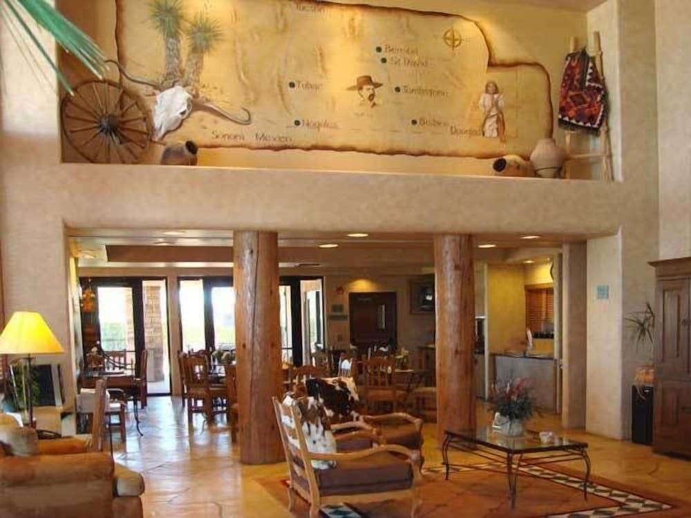 Comfort Inn Benson near Kartchner Caverns 2
