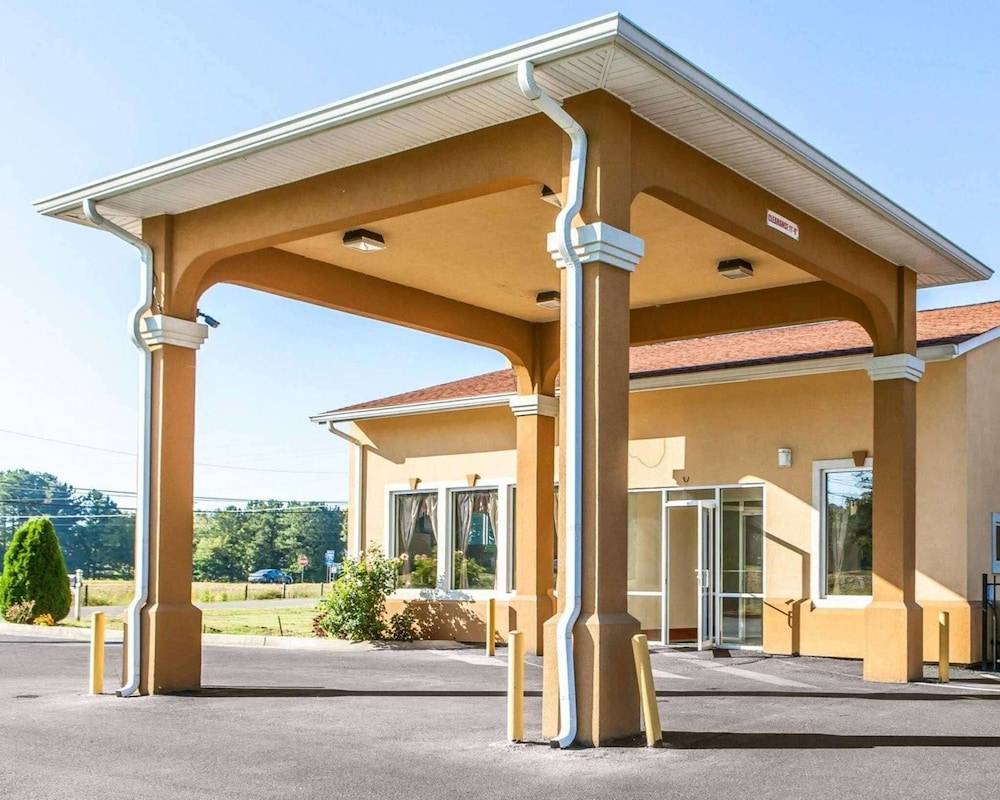 Quality Inn & Suites Cartersville North 1