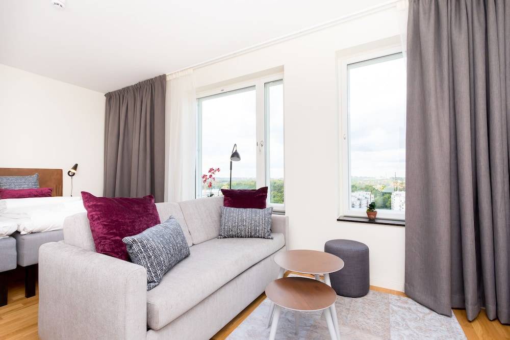 ApartDirect Älvsjö 1