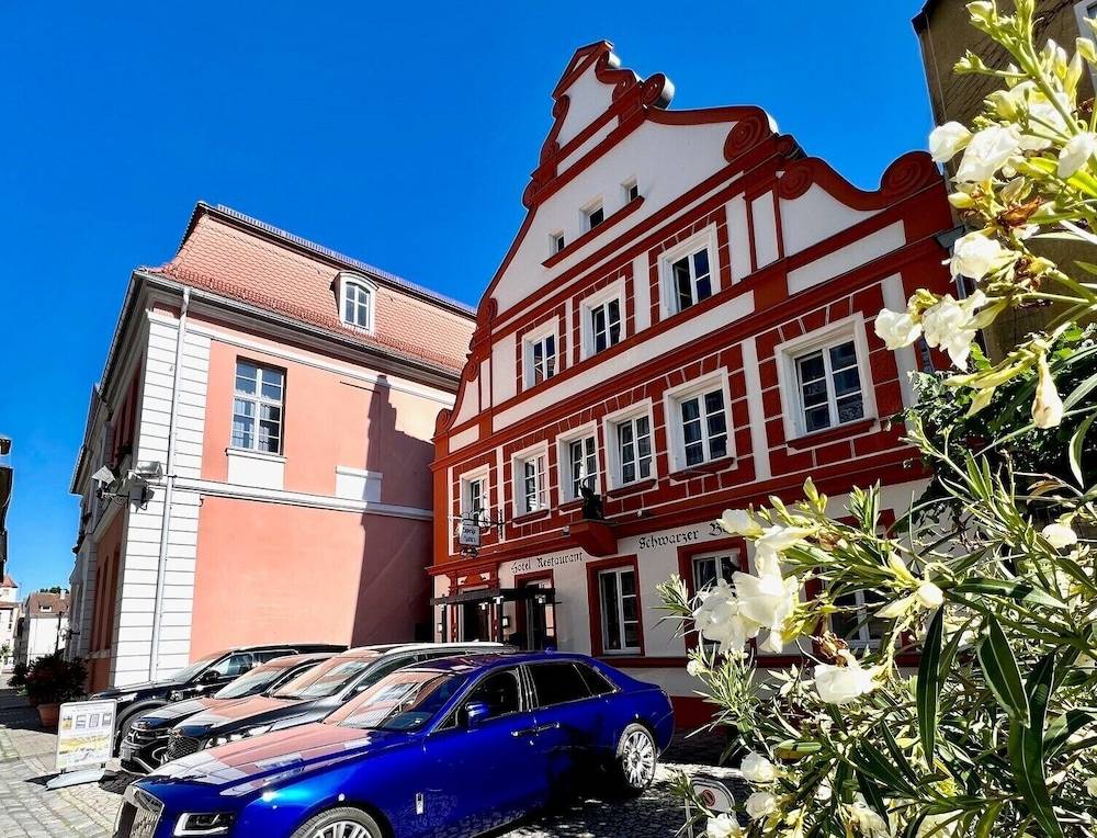 Boutique Hotel & Bio Wirtshaus Schwarzer Bock 1