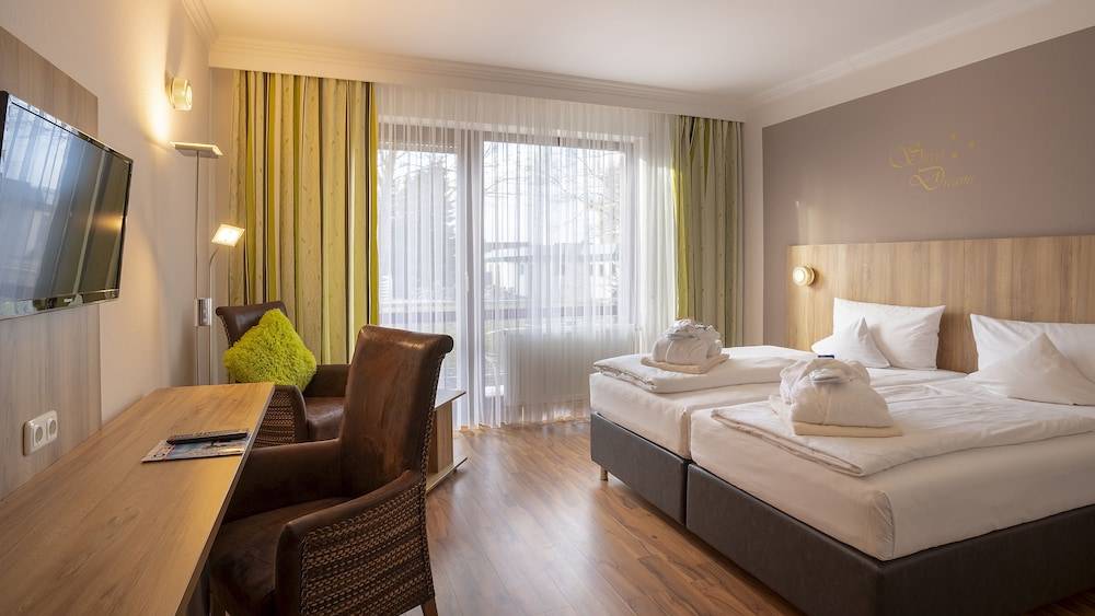 Aqualux Wellness- & Tagungshotel 2