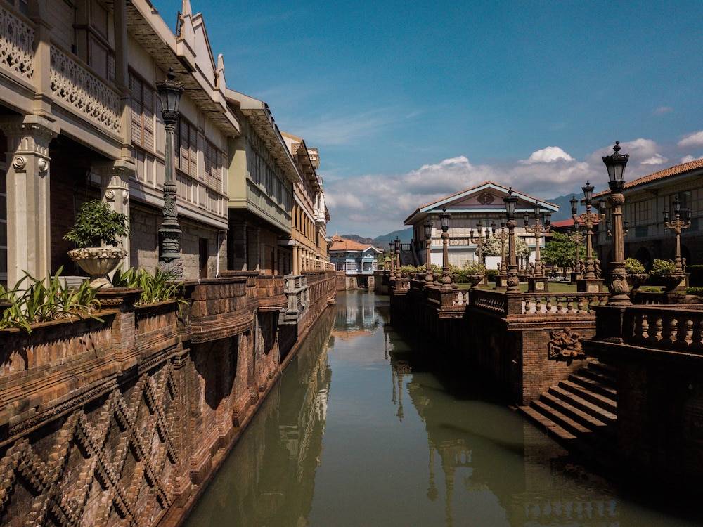 Las Casas Filipinas de Acuzar 1
