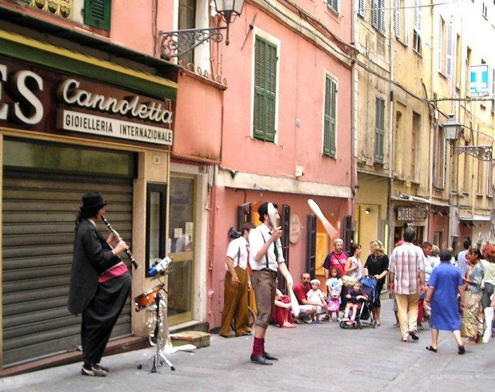 Via Palazzo Sanremo 1