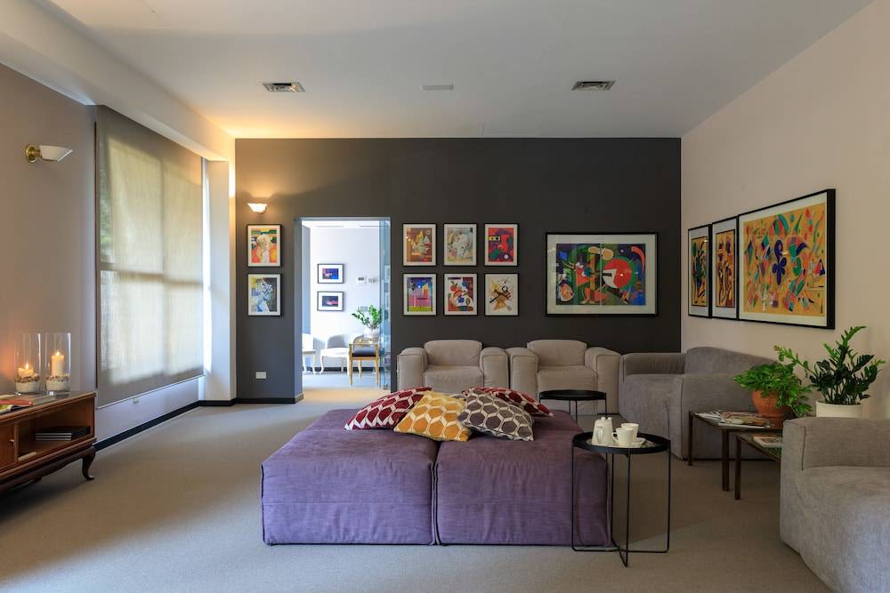 Brianteo Hotel Residence and Restaurant 2