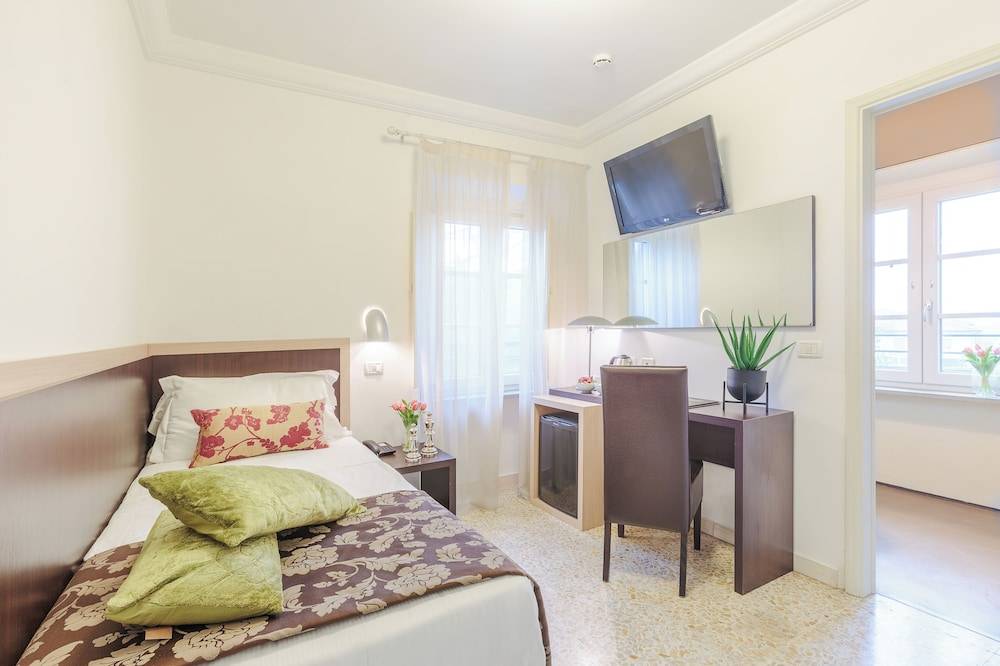 Hotel Hambros - Il Parco in Villa Banchieri 1