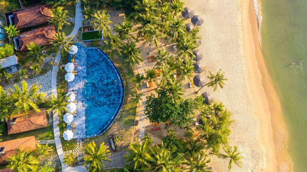 Thanh Kieu Beach Resort 1