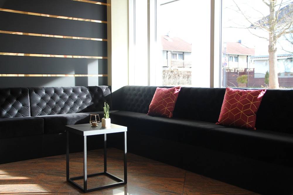 Abasto Hotel Eichenau 1