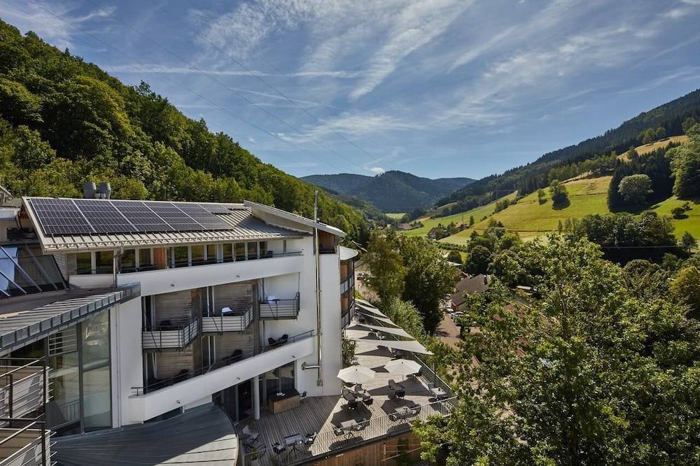 ElzLand Hotel Pfauen WELLNESS & SPA 1