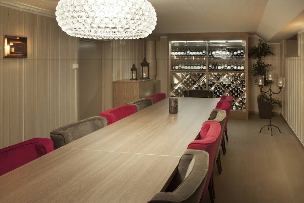 Thon Hotel Elgstua 2