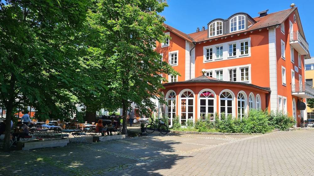 Hotel Königin Olga 1