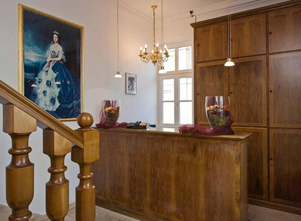 Hotel Königin Olga 2
