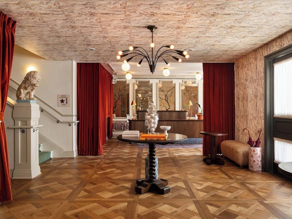 The Hotel Lili 2