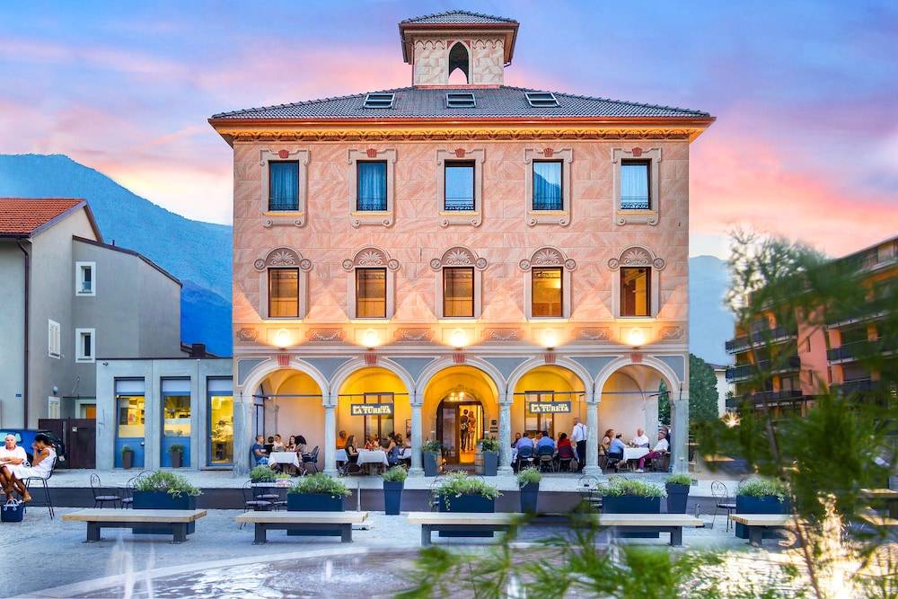 La Tureta Boutique Hotel & Restaurant 1