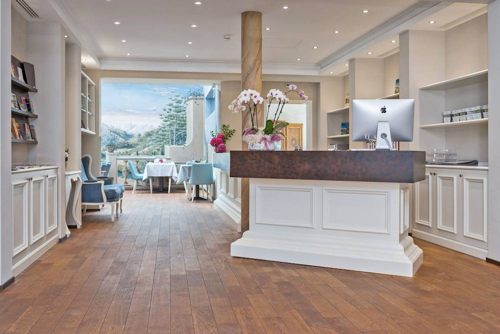 La Tureta Boutique Hotel & Restaurant 2