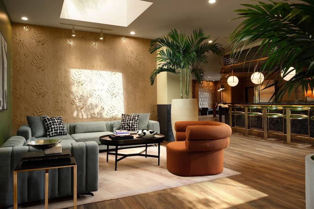 Burton House, Beverly Hills, A Tribute Portfolio Hotel 2
