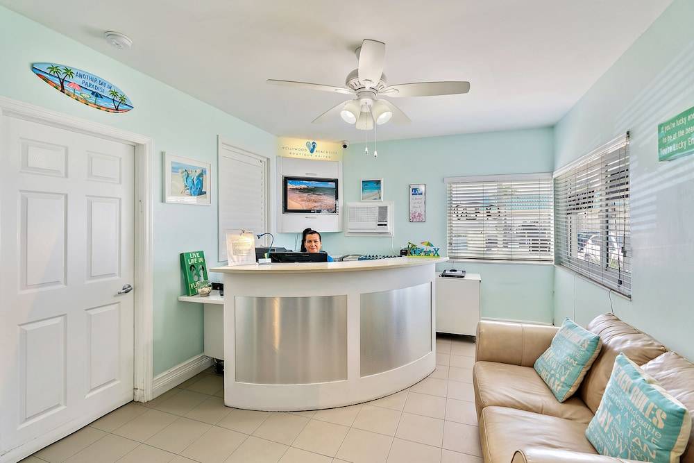 Hollywood Beachside Boutique Suite 2