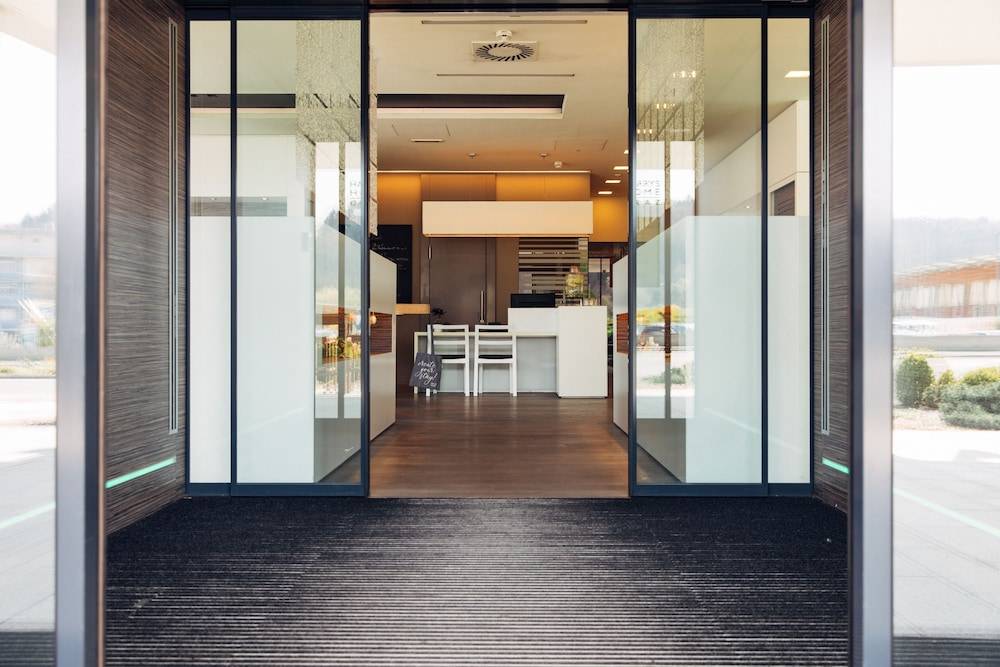 harry's home Hart bei Graz hotel & apartments 2