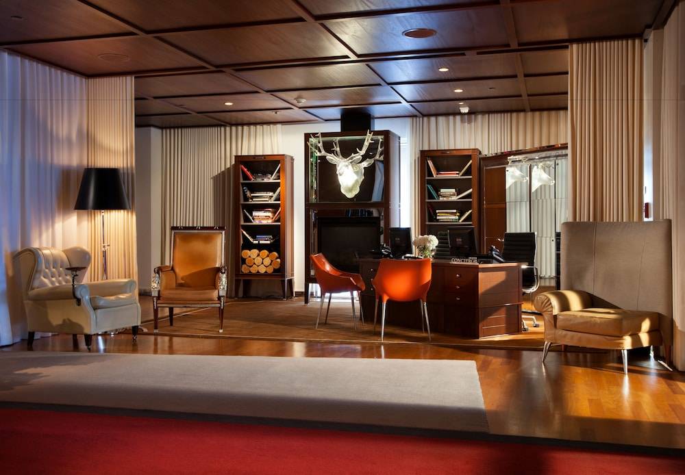 SLS Hotel, a Luxury Collection Hotel, Beverly Hills 2