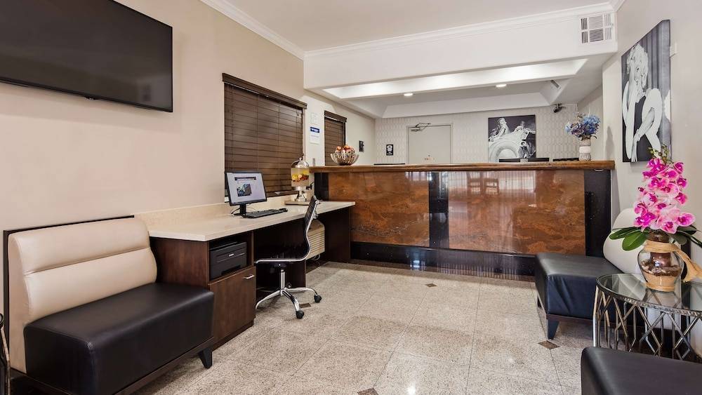 Best Western Hollywood Plaza Hotel - Walk of Fame Film City LA 2