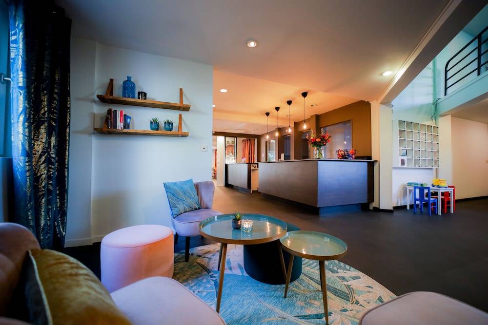 Travel Hotel Kruisem - next to E17 Gent Kortrijk 2