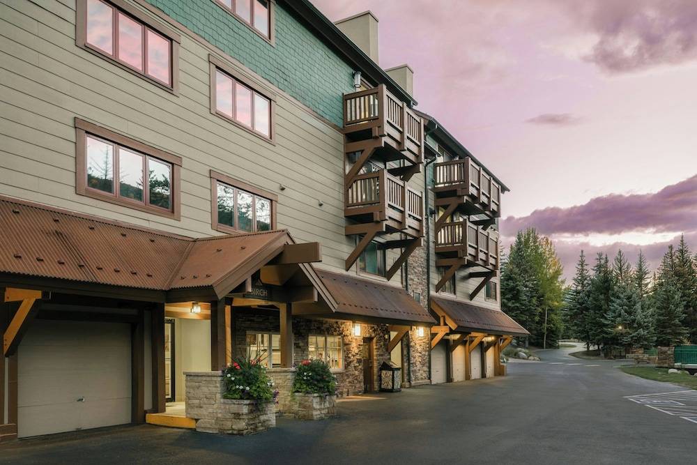 Marriott's StreamSide Birch at Vail 1