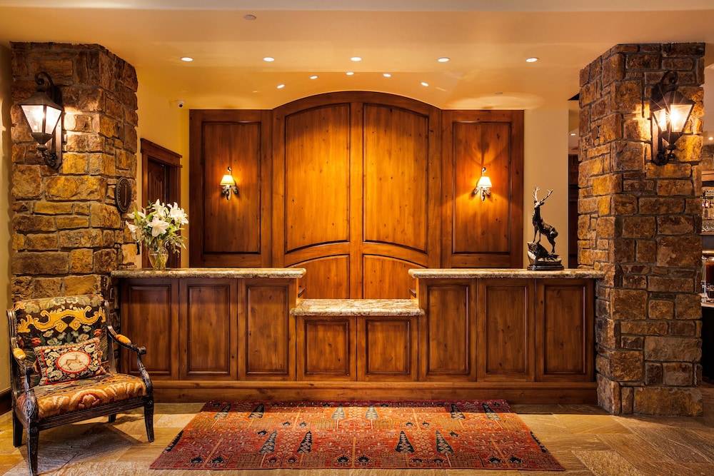 Tivoli Lodge 2