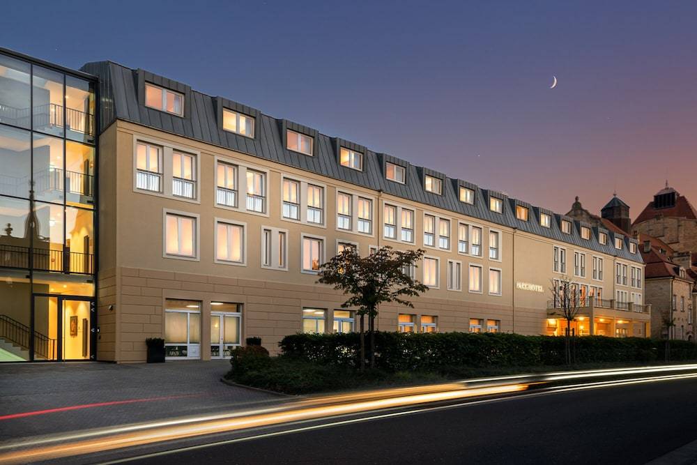 Parkhotel Landau 1