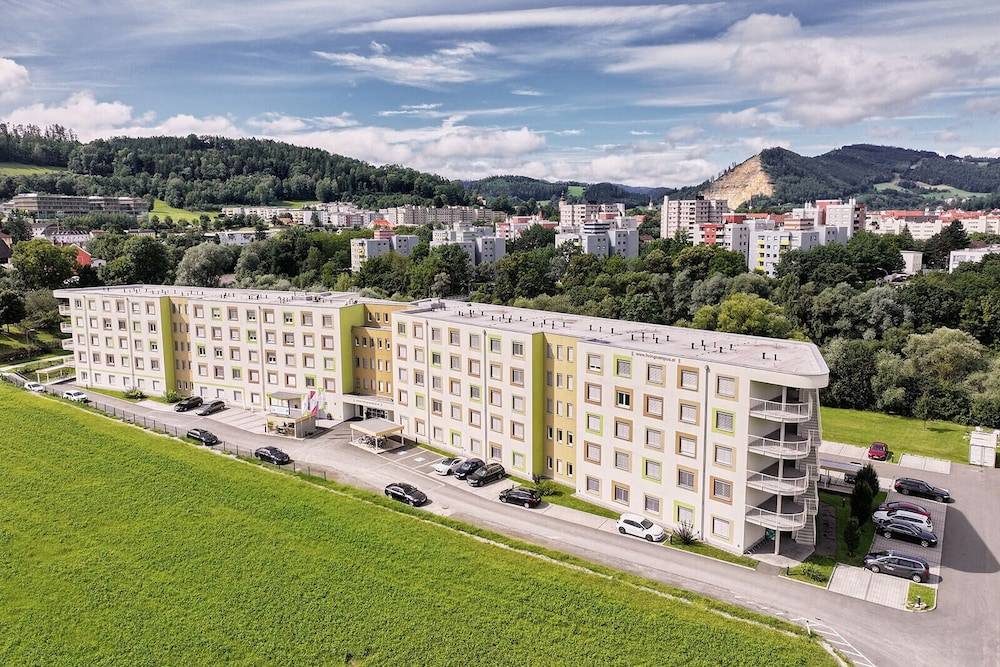 I AM HOTELS Leoben 1