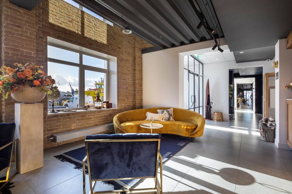Hotel Maassluis 2